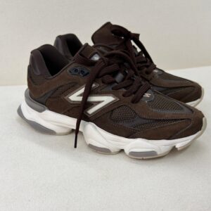 Tênis New Balance 9060  - Couro Legitimo- Coffe
