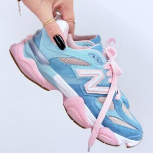 Tênis New Balance 9060  - Couro Legitimo- Shower Blue