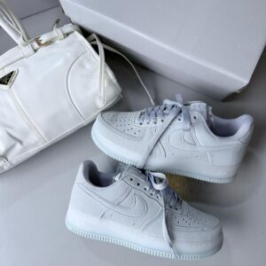 Tênis Nike Air Force One - Cinza Claro