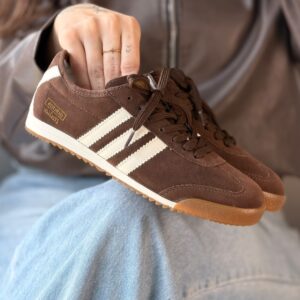 Tênis Adidas Itália - Café